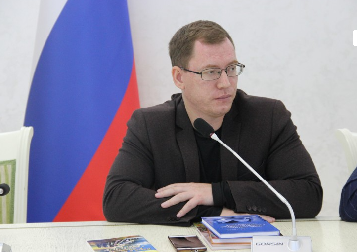 Обращение председателя комиссии Общественной палаты РД по гармонизации межнациональных и межконфессиональных отношений, директора Республиканского центра русского языка и культуры Руслана Лугового