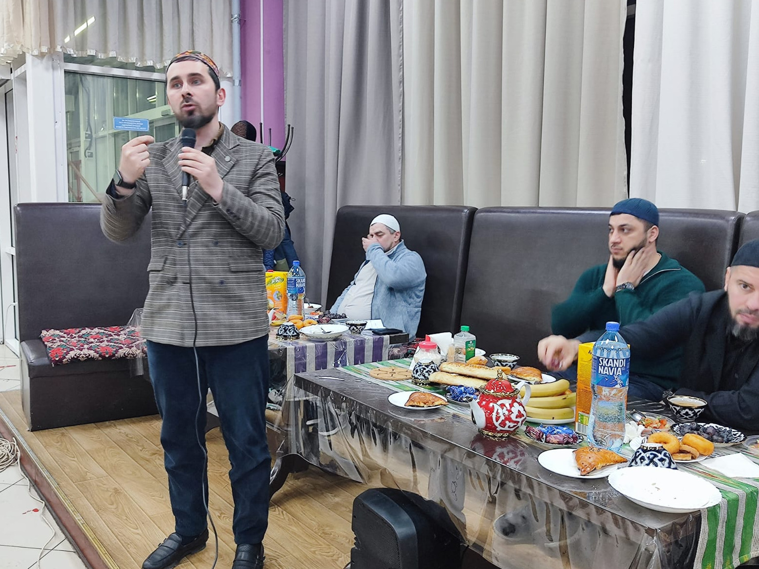 ИФТАРЫ НА УРАЛЕ В СВЯЩЕННОМ МЕСЯЦЕ РАМАДАН
