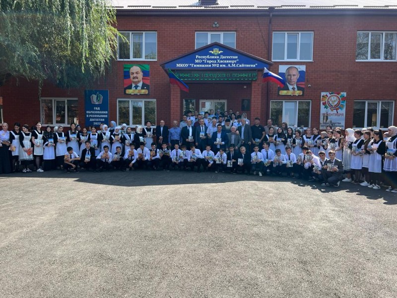 Энрик Муслимов принял участие в презентации книг Ахмета Хатаева