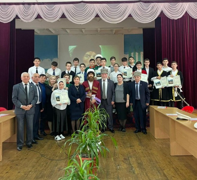 В Махачкале состоялась встреча с учащимися школы № 5