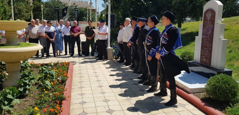 В Хасавюрте прошло мероприятие, посвященное памяти воинам-погибшим в 1-й Мировой войне