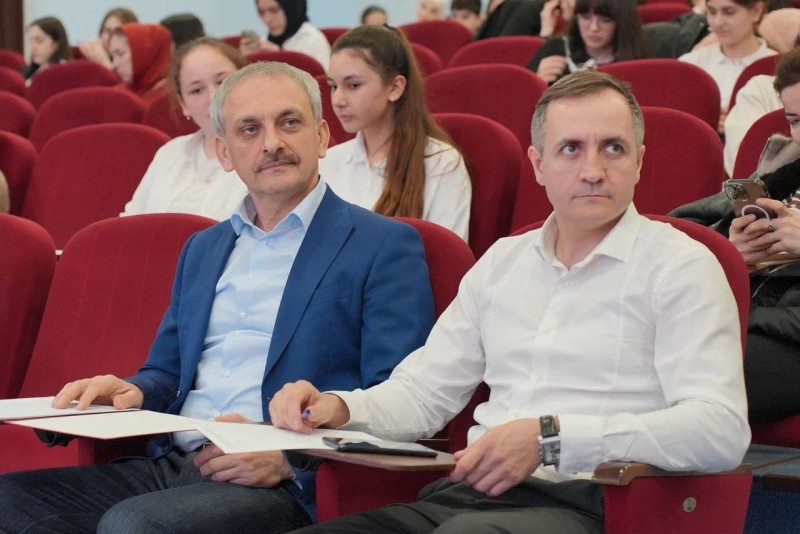 Около трёх тысяч дагестанцев написали Тотальный диктант