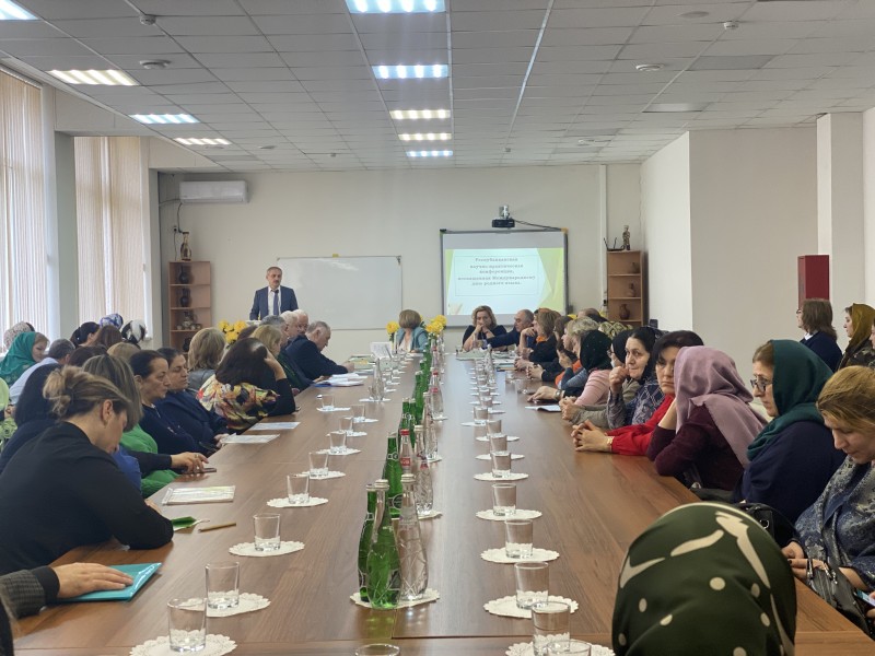 В Каспийске прошла Конференция, посвященная Международному дню родного языка