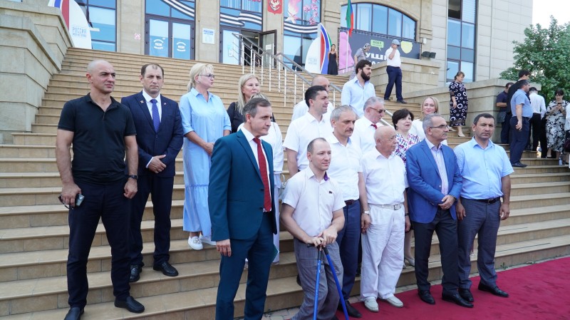 Энрик Муслимов принял участие в открытии мультимедийной выставки «Война. Герои и подвиги»
