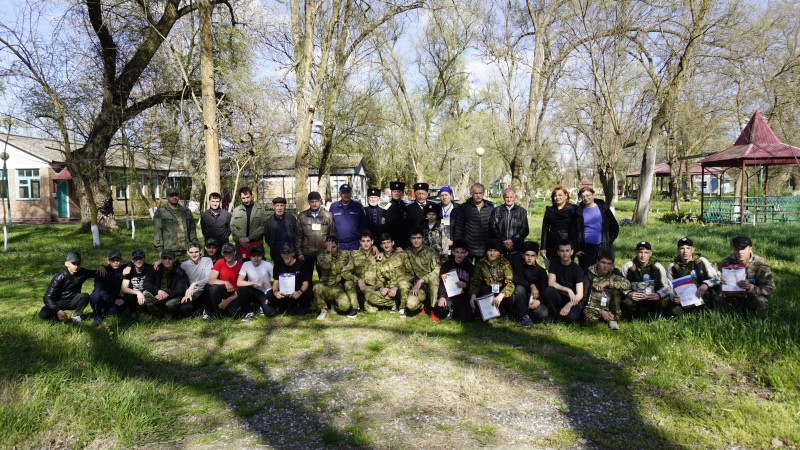 В Кизляре прошла казачья военно-спортивная игра «Юный атаманец»