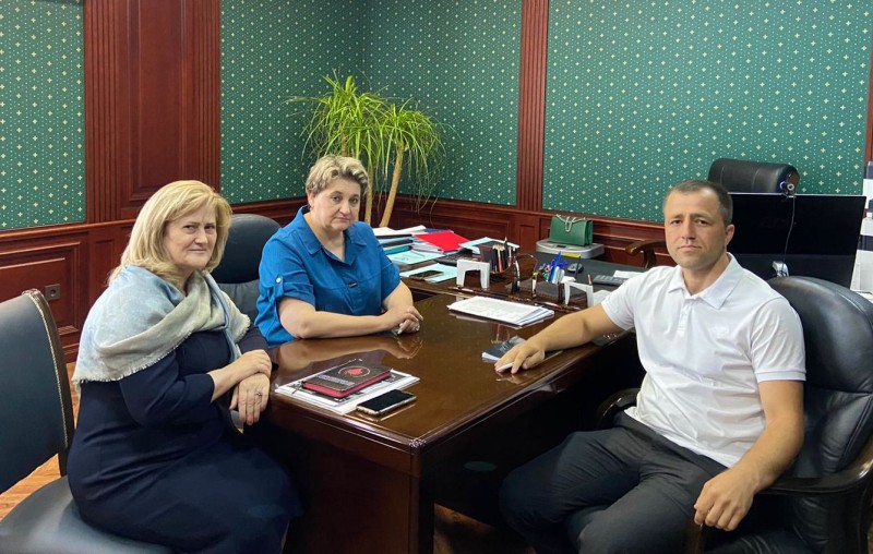 В Махачкале состоялась встреча министра здравоохранения РД и председателя Ассоциации врачей-дагестанцев Санкт-Петербурга