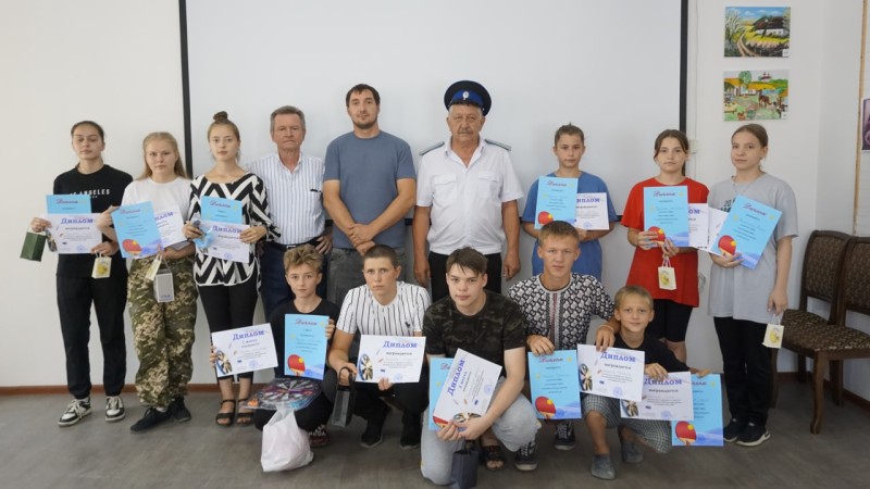 Турнир по настольному теннису и дартсу прошел в Кизляре