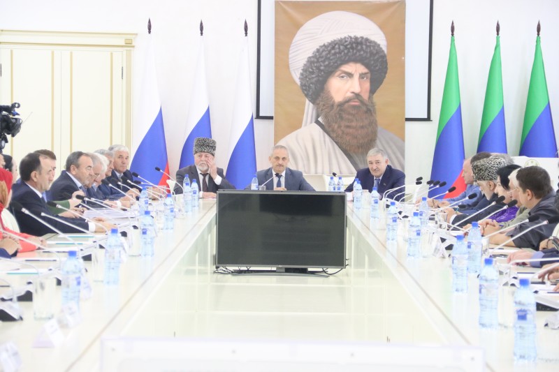 В Махачкале прошла конференция «Имам Шамиль взгляд сквозь время»