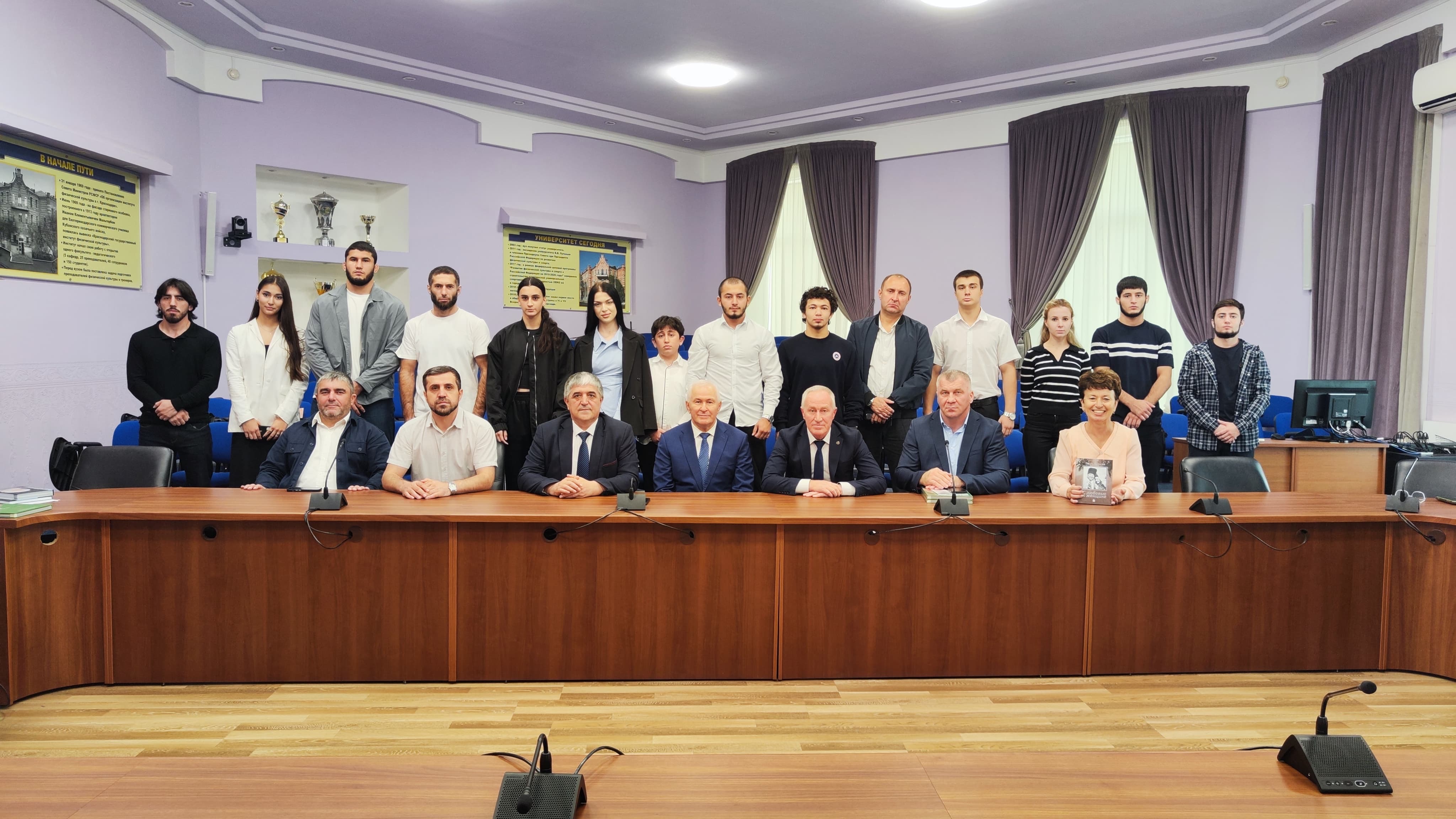 Представитель правительства Дагестана в Краснодарском крае встретился со студентами-земляками