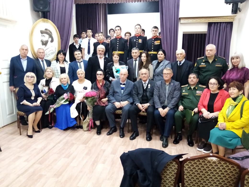 Дагестанская делегация приняла участие в праздновании 100-летия со дня рождения Коста Хетагурова во Владикавказе