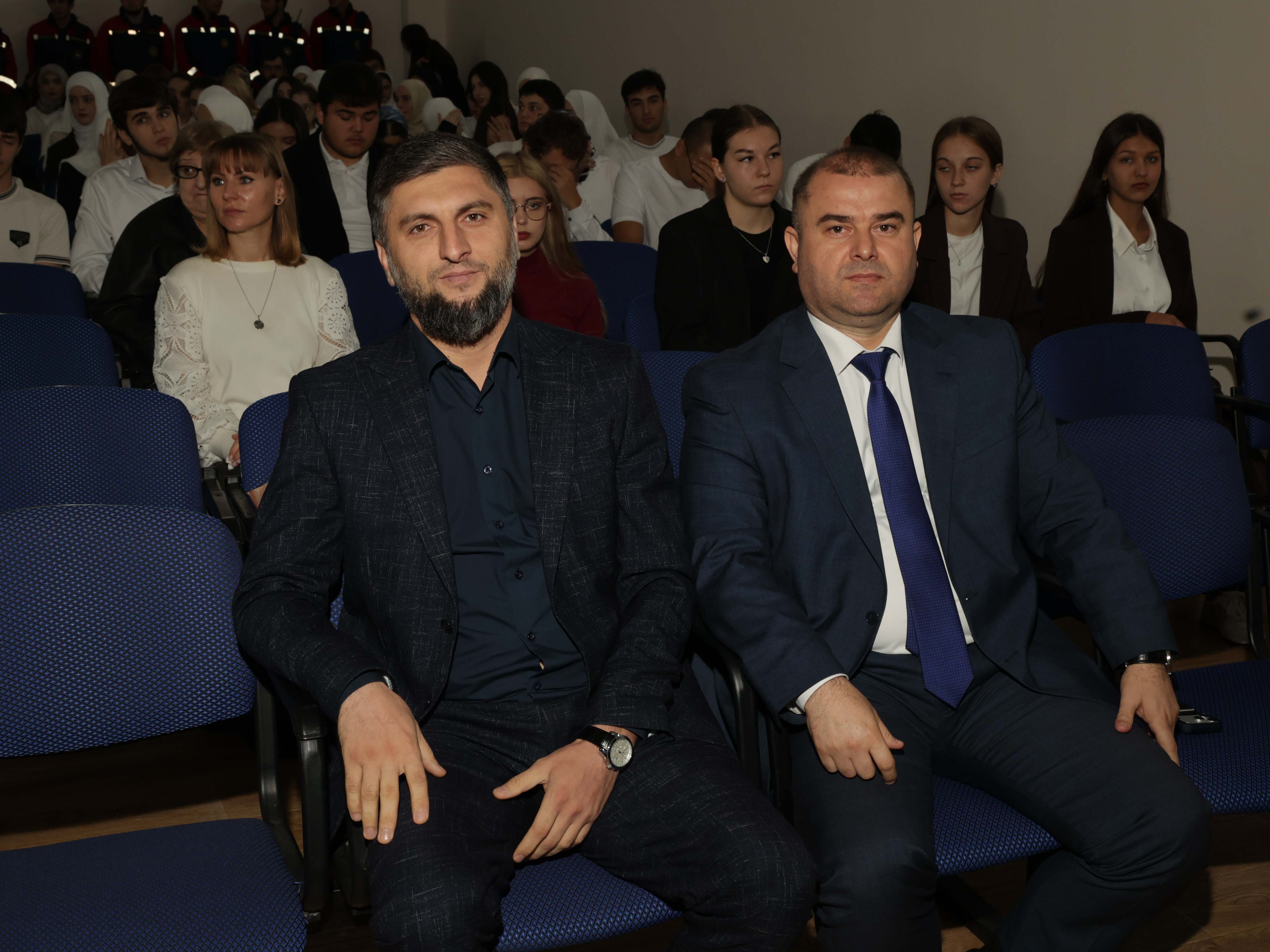«Будущее – за дружбой народов!».  Международный студенческий форум прошел в Махачкале