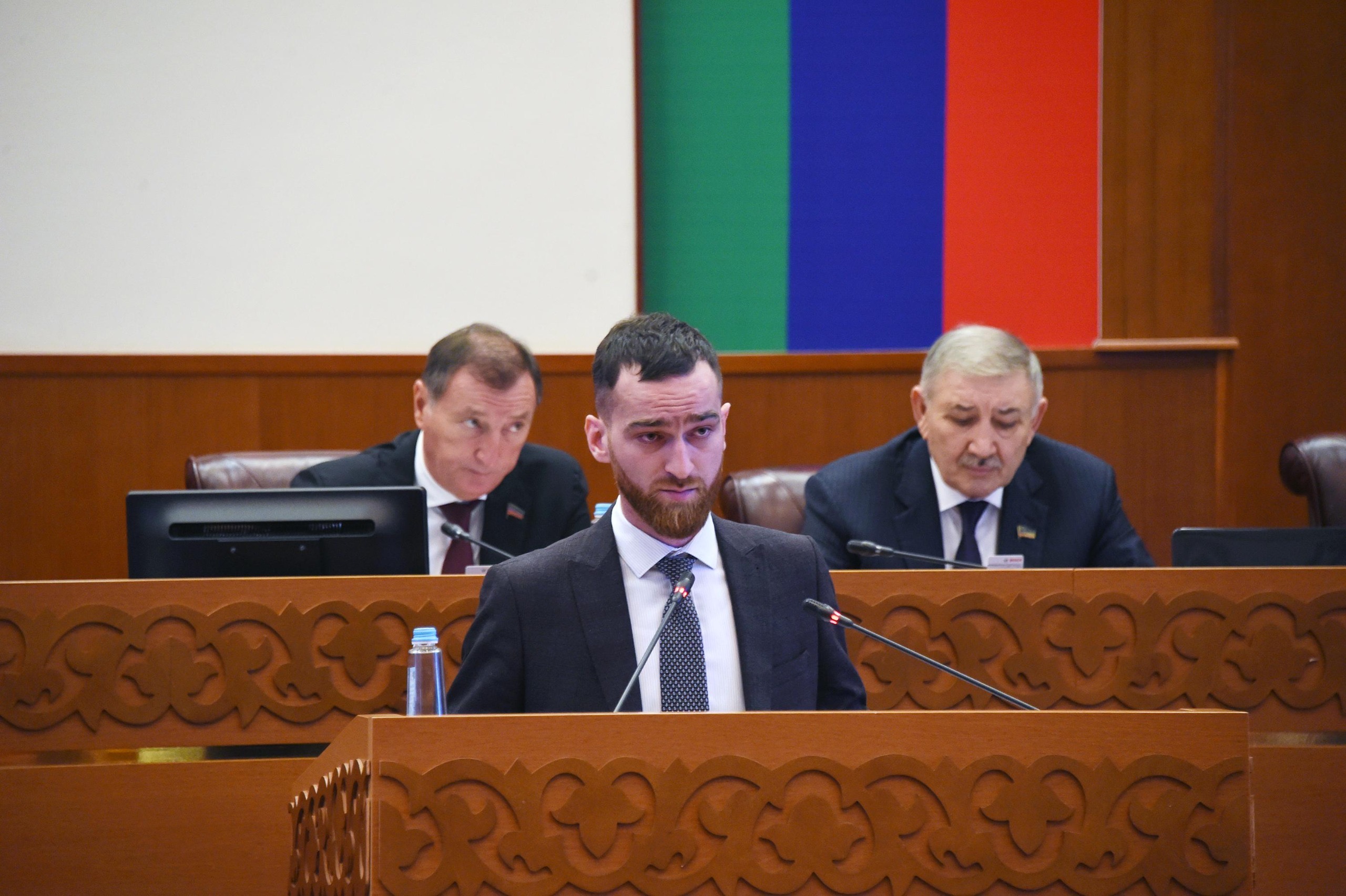 Темирлан Абуталимов принял участие в работе 47-й сессии Народного собрания Республики Дагестан седьмого созыва