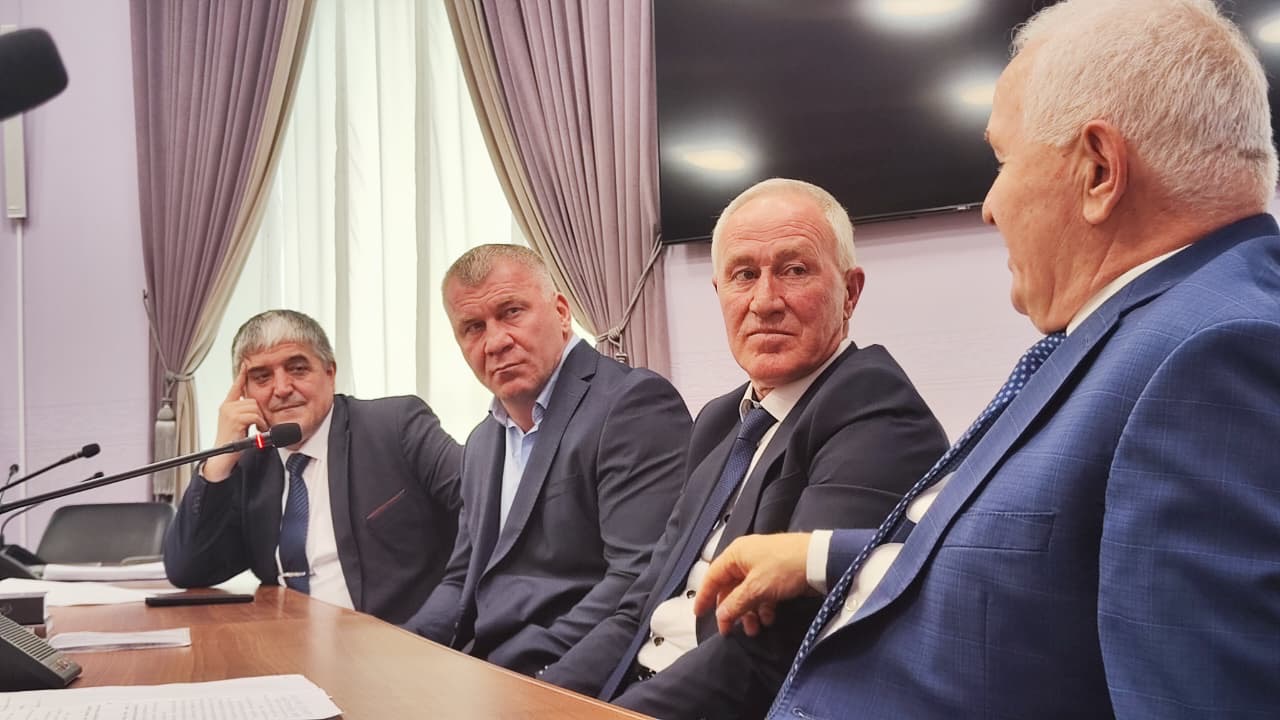 Представитель правительства Дагестана в Краснодарском крае встретился со студентами-земляками