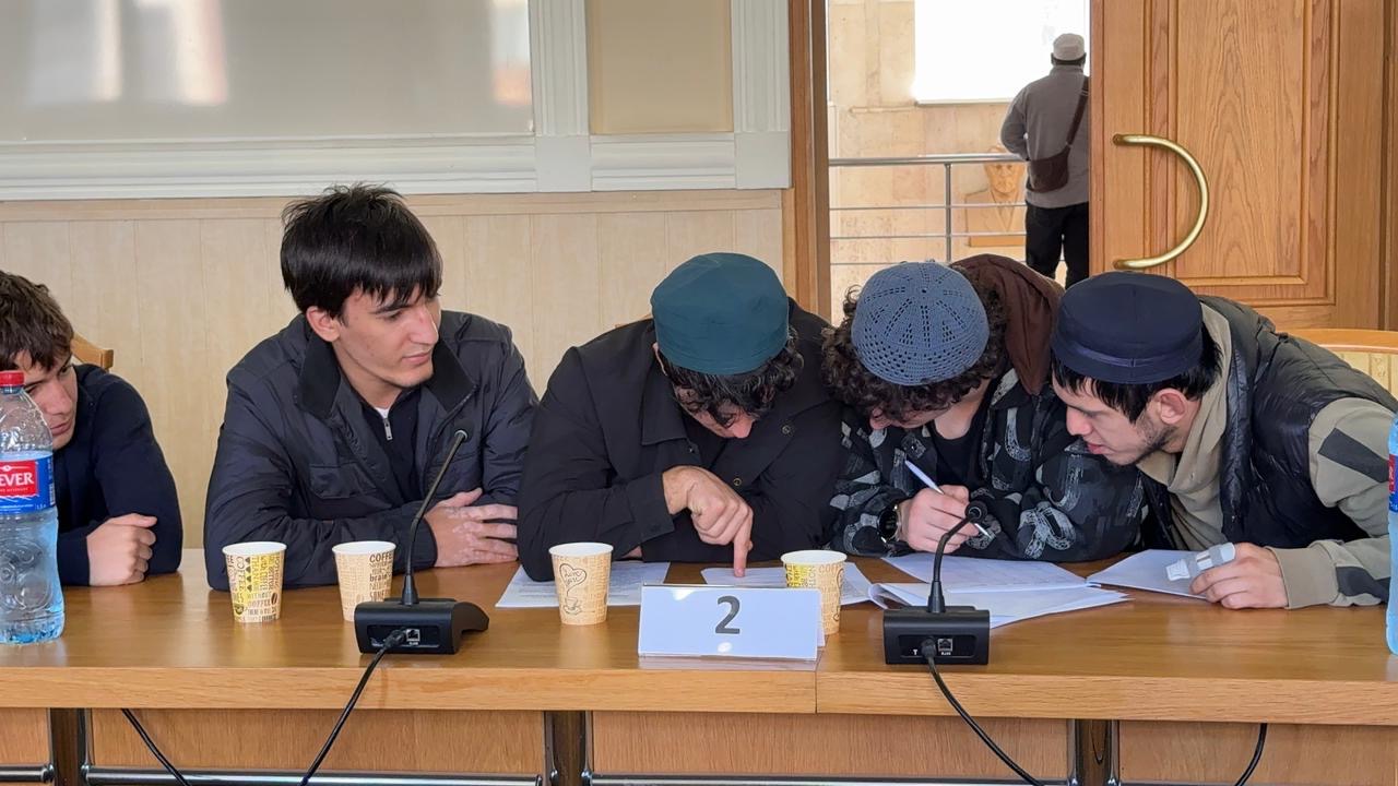 Интеллектуальная игра для юных алимов прошла в Махачкале