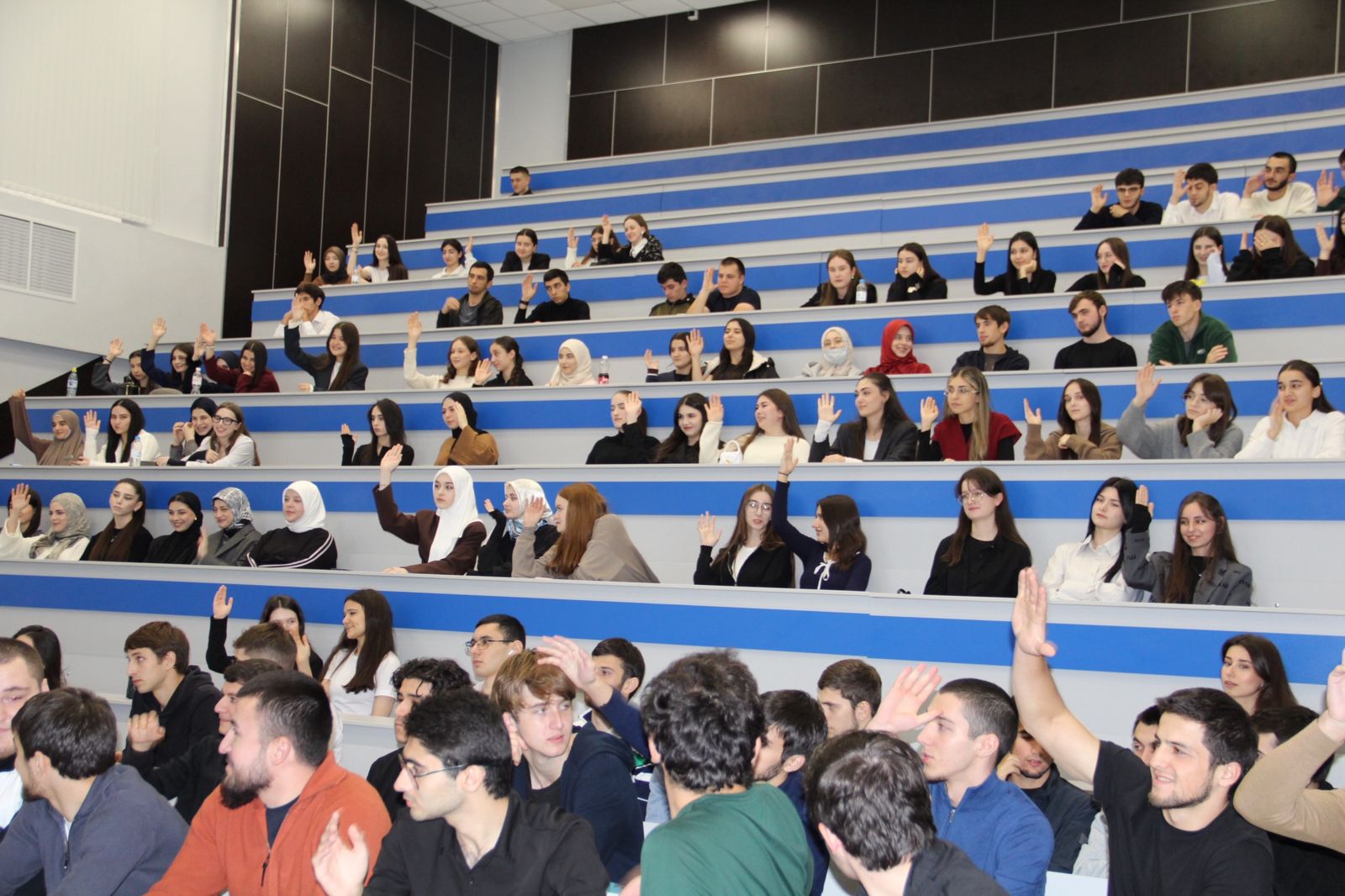 Представительство Дагестана в Ставропольском крае встретилось со студентами Ставропольского государственного медицинского университета