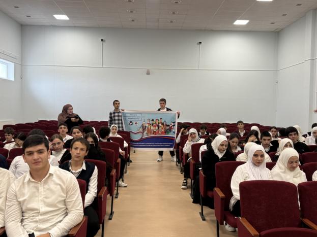 Миннац Дагестана: образовательные встречи со школьниками прошли в Ботлихском, Гумбетовском, Карабудахкентском, Лакском и Чародинском районах и Южно-Сухокумске