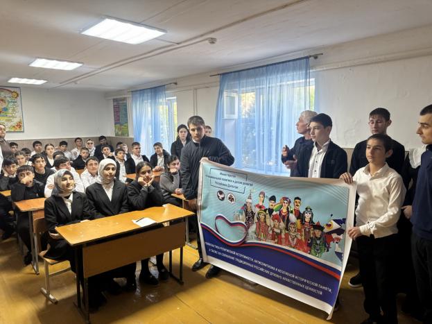Миннац Дагестана: образовательные встречи со школьниками прошли в Ботлихском, Гумбетовском, Карабудахкентском, Лакском и Чародинском районах и Южно-Сухокумске