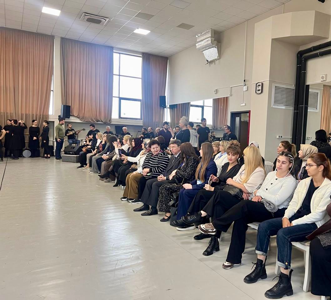 Знакомство с культурным наследием Дагестана. Экскурсия для соотечественниц из-за рубежа прошла в Махачкале