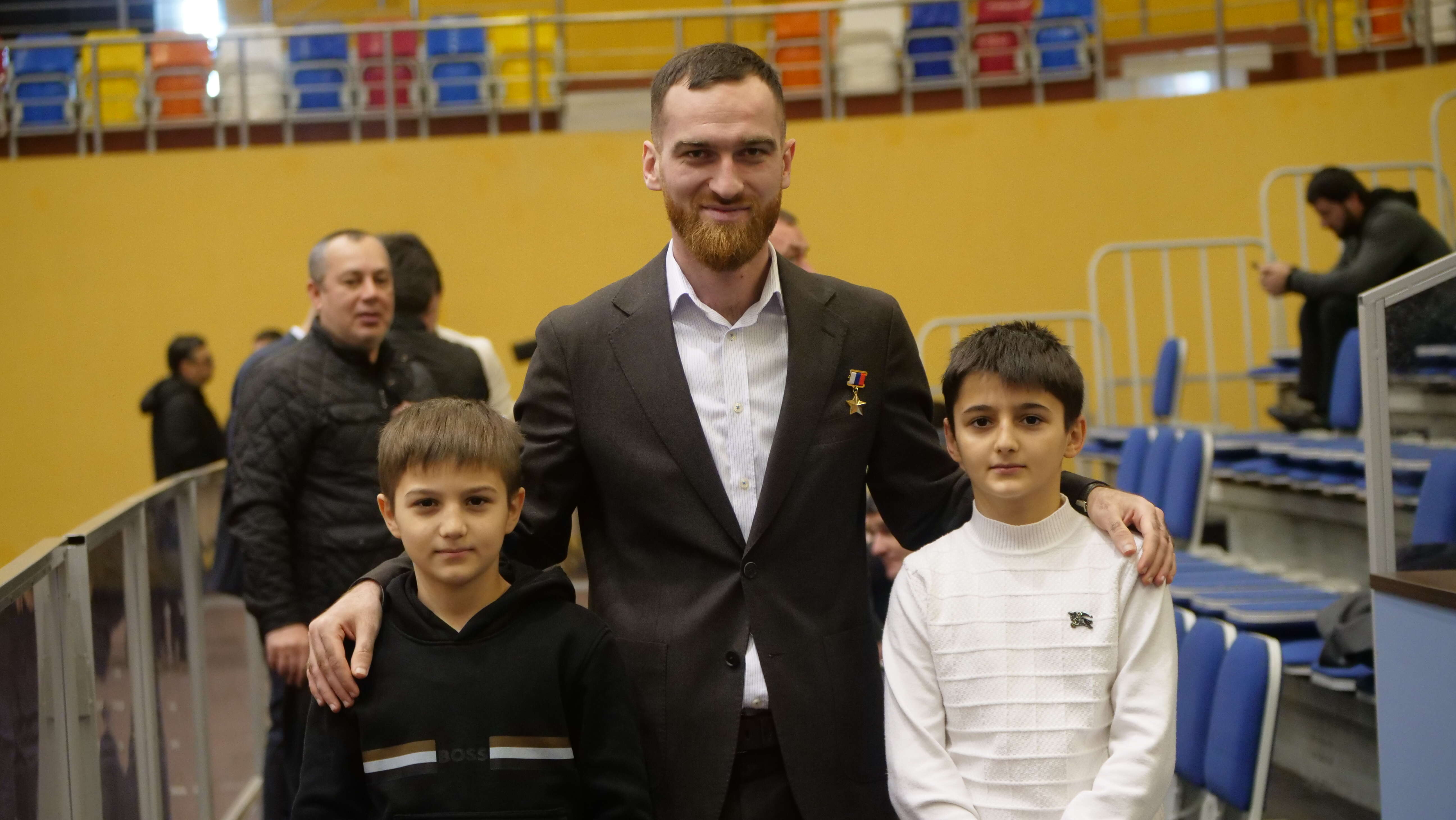 Герой и юные чемпионы. В Каспийске завершилось первенство Дагестана по ушу-саньда в честь Героя России Темирлана Абуталимова