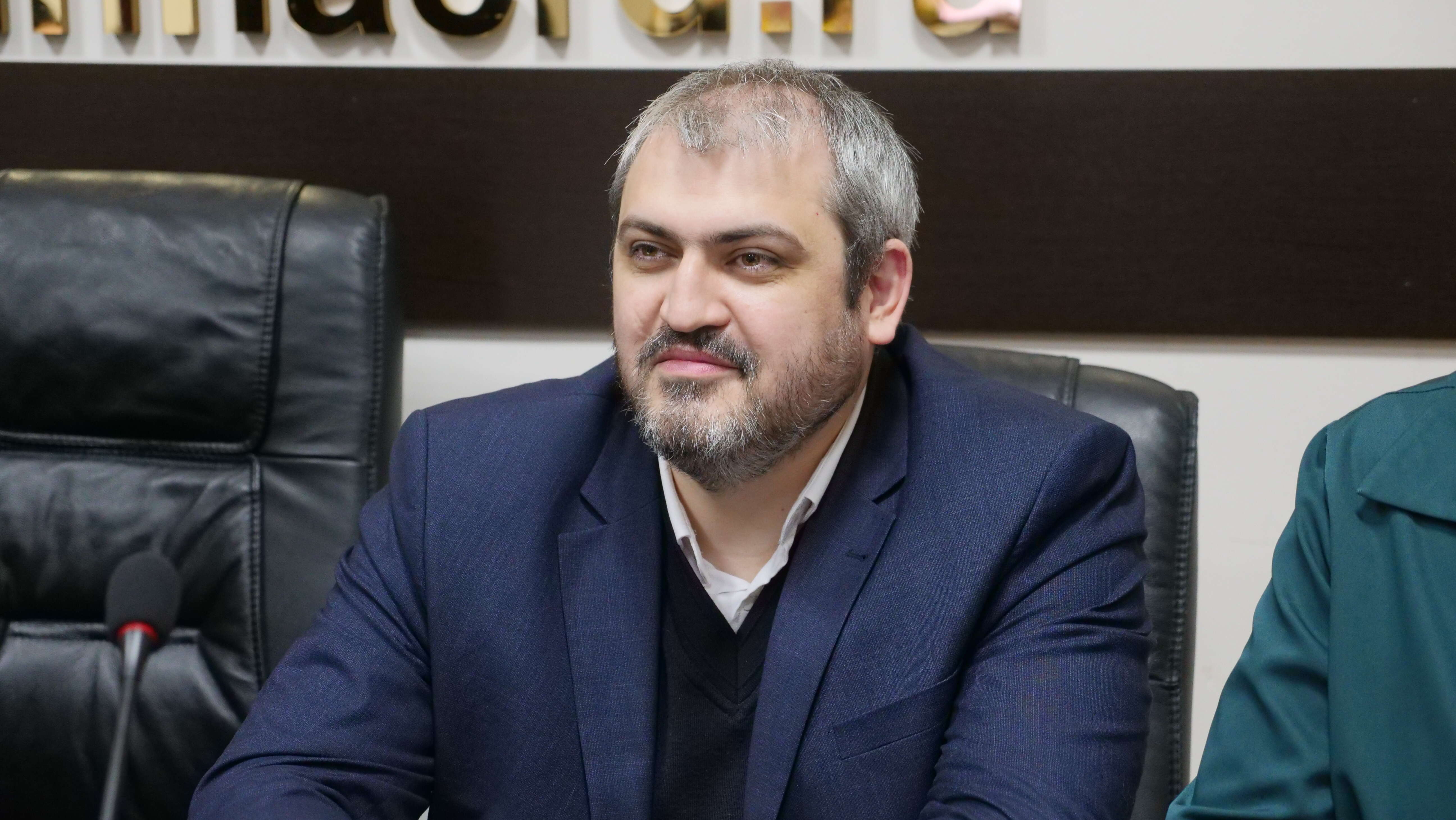 «В честь прекрасных дам» … Медаль «Слава матери защитника Отечества» вручили матерям участников СВО