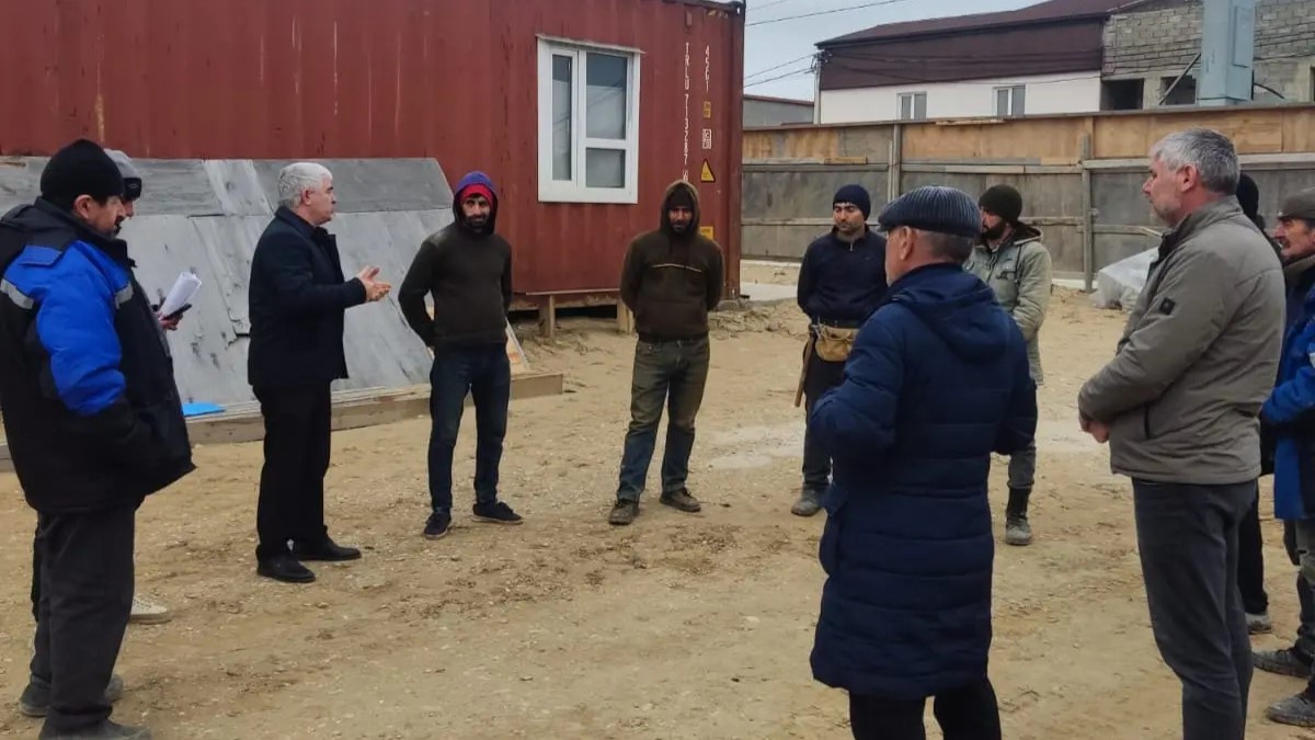 В Хасавюрте, Дербенте, Избербаше и Карабудахкентском районе прошли встречи по адаптации трудовых мигрантов