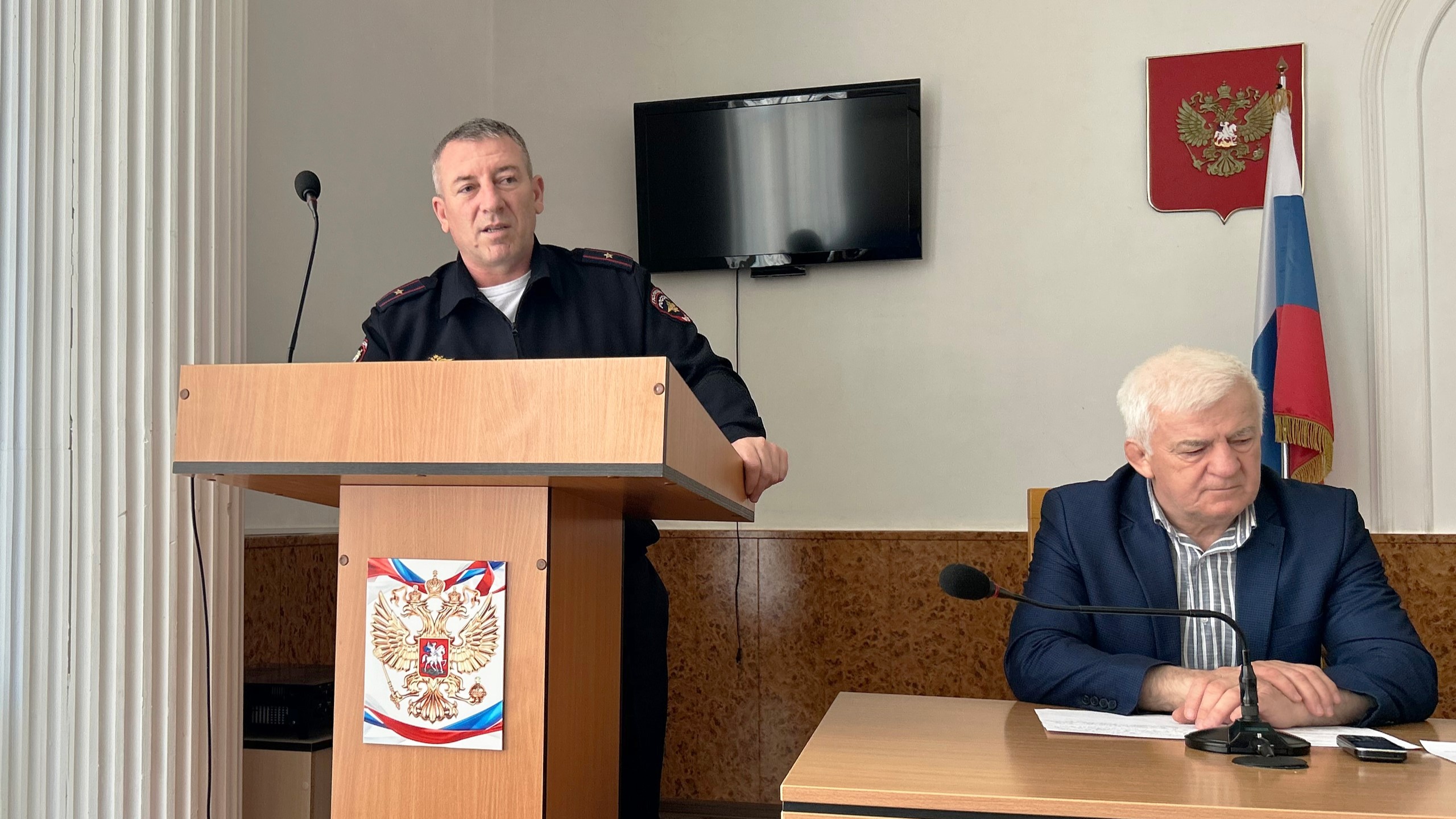 В Тарумовском районе обсудили обеспечение безопасности религиозных праздников и профилактику экстремизма