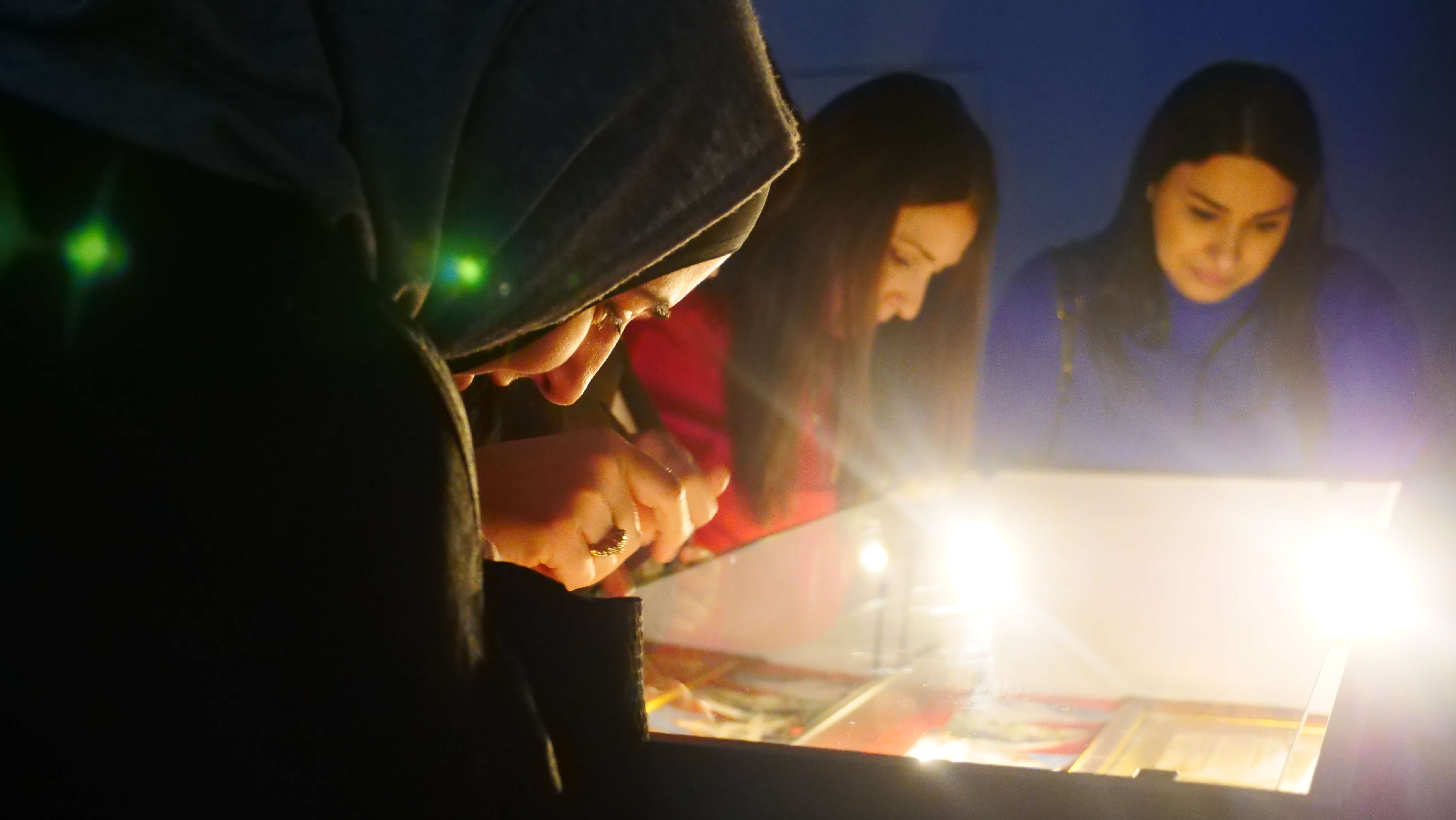 Коллектив Миннаца Дагестана посетил патриотическую мультимедийную выставку «Поколение героев»