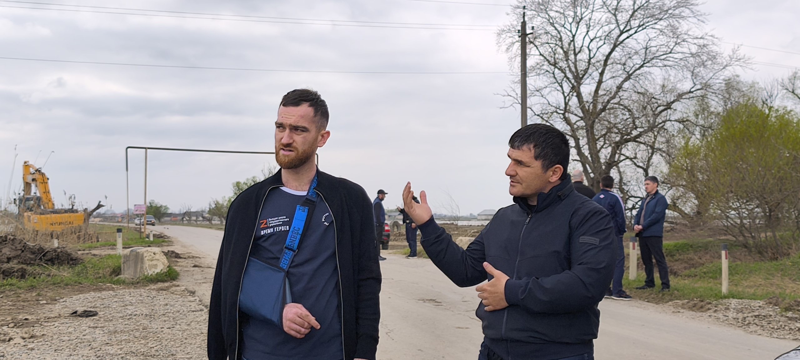 Темирлан Абуталимов посетил с рабочим визитом пострадавший от паводков Хасавюртовский район