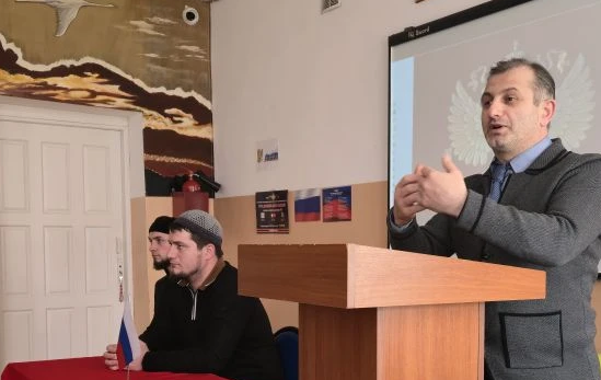 Служение Родине — честь и призвание: в Махачкале прошла встреча с кадетами