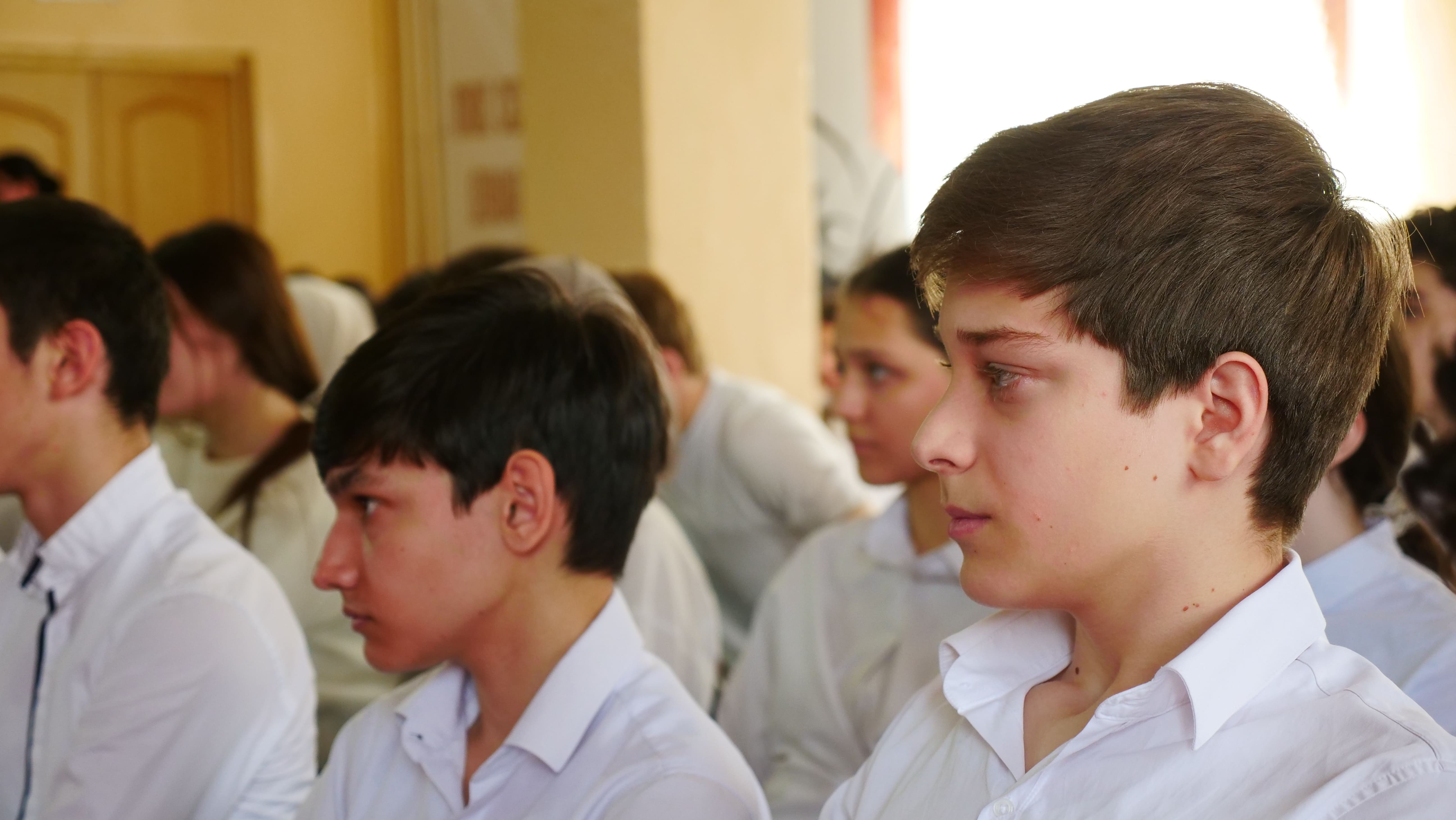 Диалог о безопасности и ответственности: в многопрофильном лицее №9 в Махачкале обсудили профилактику правонарушений и вопросы гражданского воспитания