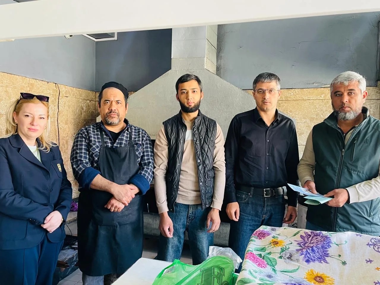 В Дагестане провели разъяснительные встречи с иностранными гражданами по вопросам миграционного законодательства и адаптации