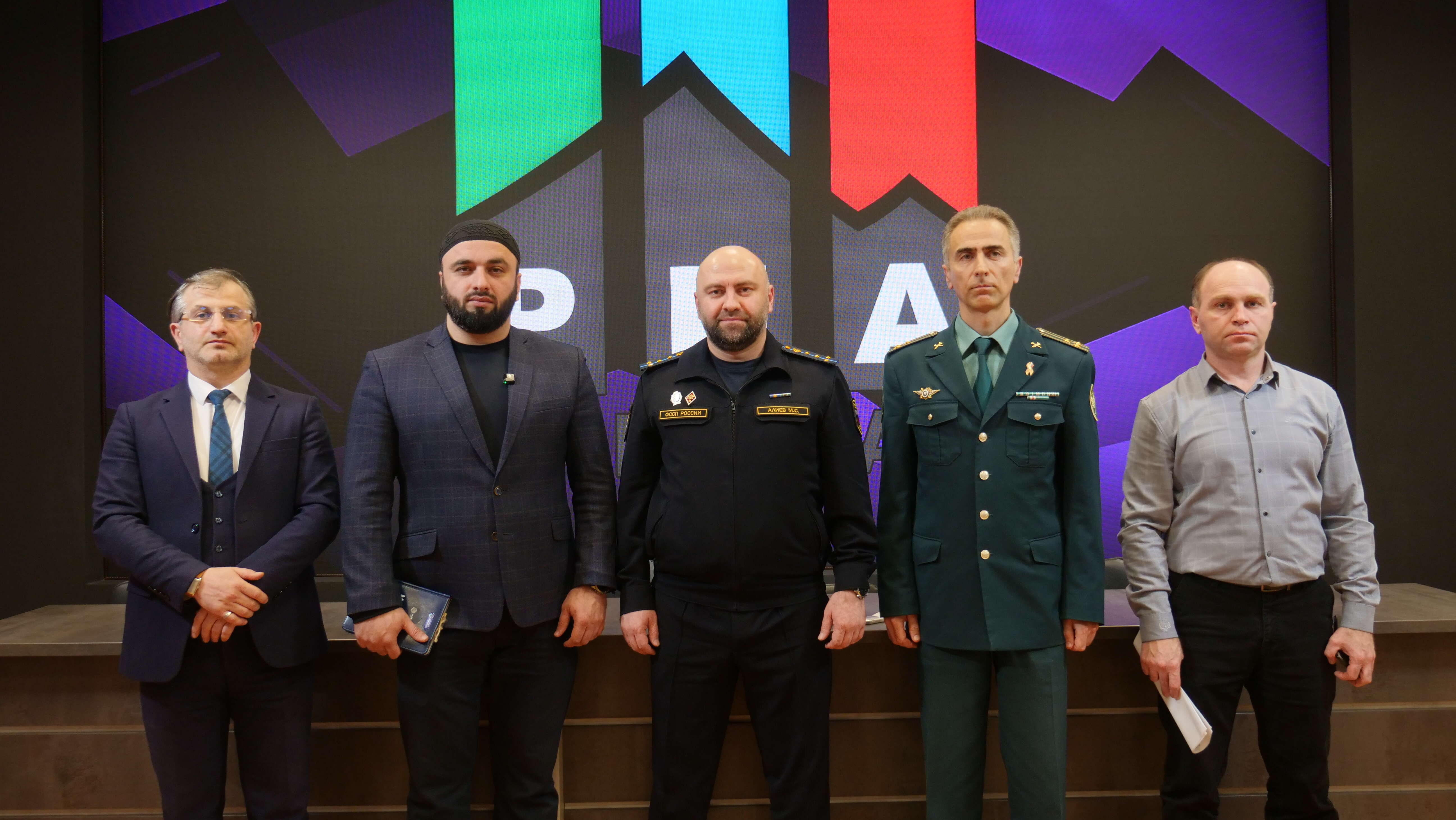 Все о хадж-кампании-2026. В Махачкале прошла пресс-конференция по вопросам отправки паломников к святым местам