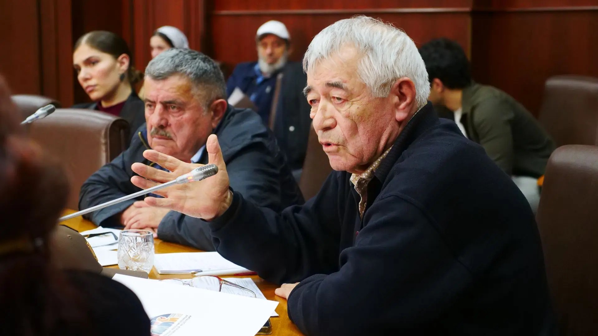 В Махачкале обсудили этнокультурное развитие народов России