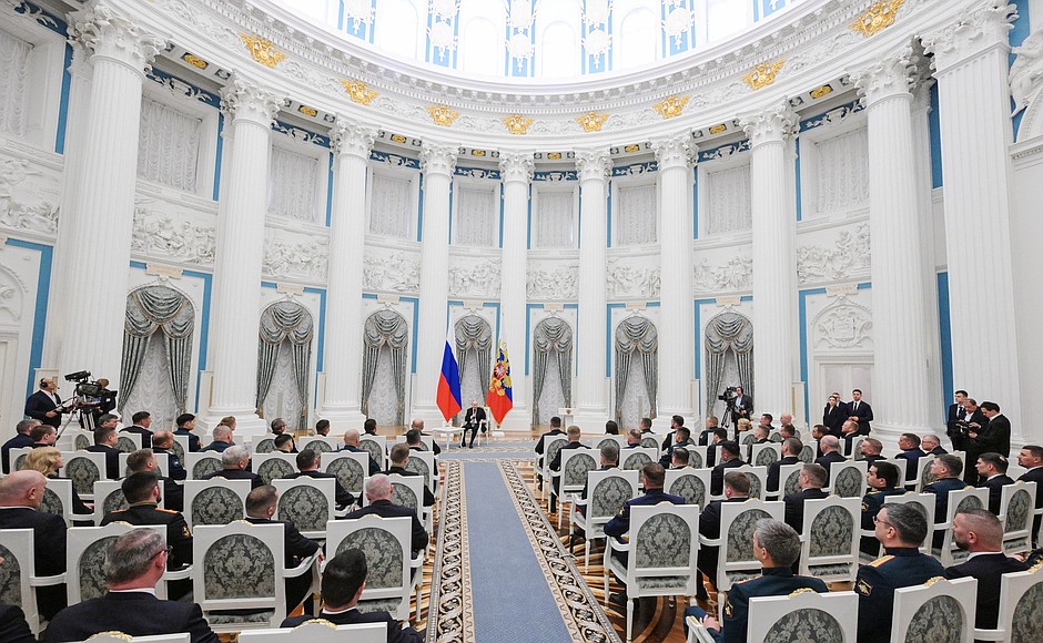 Темирлан Абуталимов принял участие во встрече президента России с выпускниками первого потока образовательной программы «Время героев»