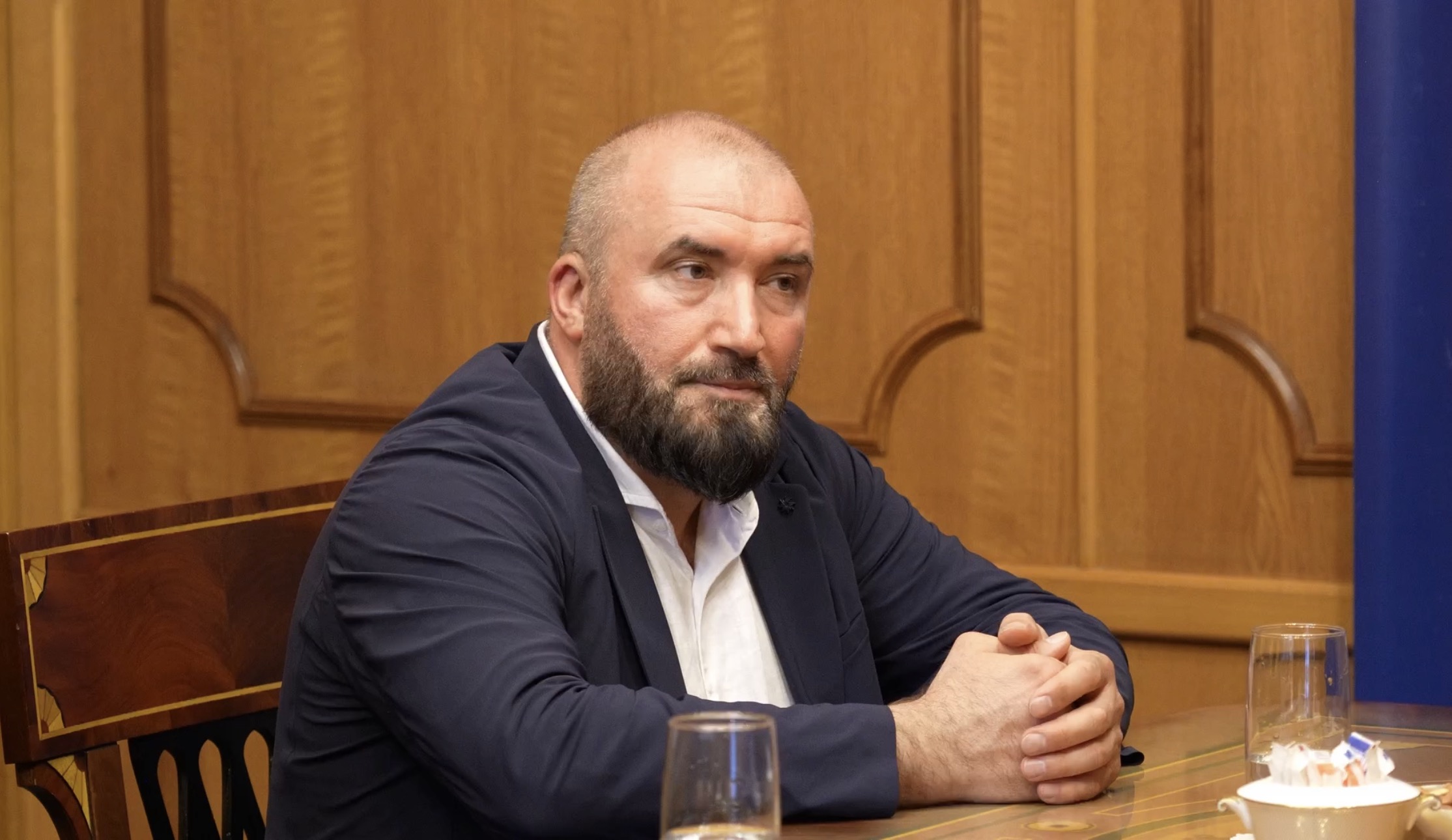 Делегация из Дагестана встретилась с временным поверенным в делах Российской Федерации в Египте Юрием Матвеевым