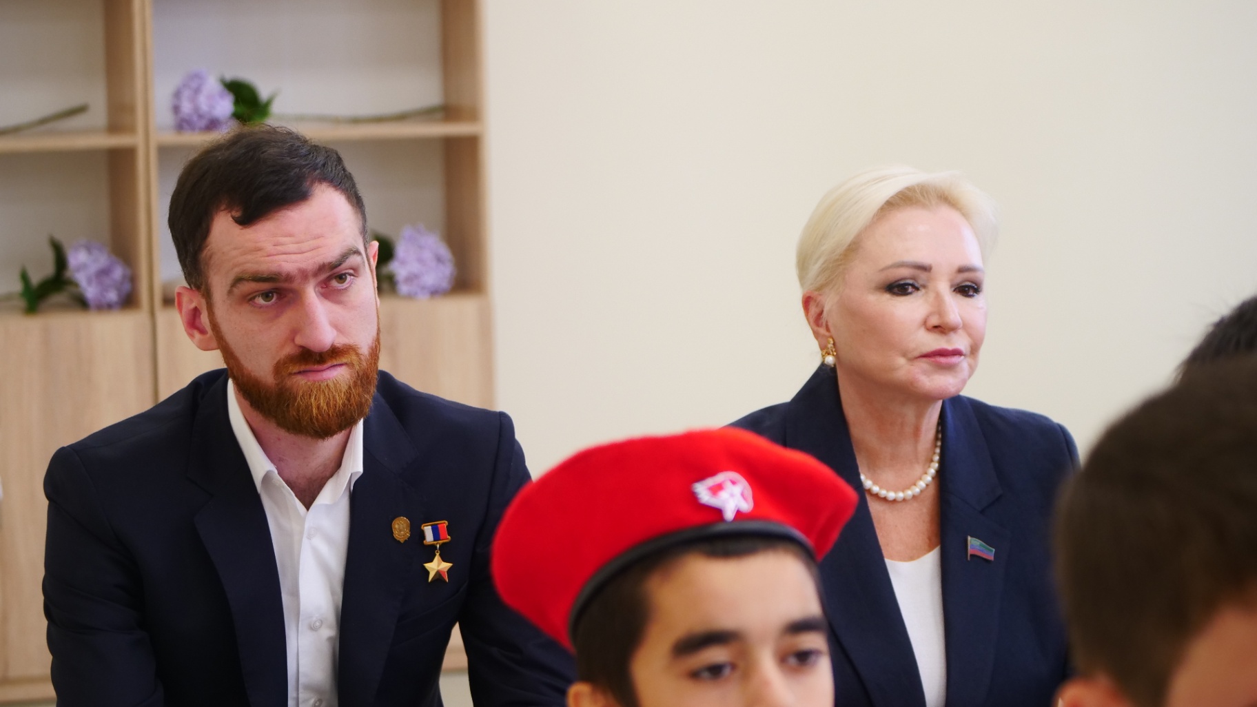 Темирлан Абуталимов принял участие в церемонии открытия школы в селе Пятилетка Хасавюртовского района